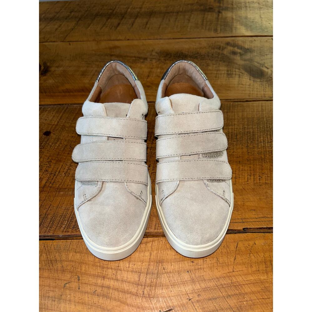 Womens Frye‎ Ivy Strap Low Sneakers in Milkshake Metallic Suede Size 6.5M